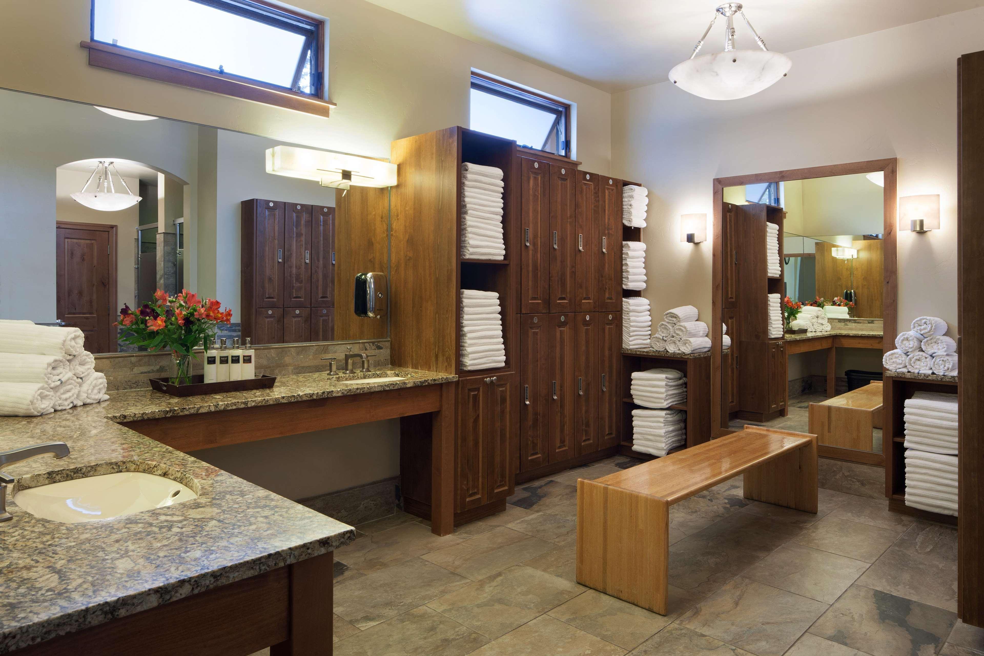 Stonebridge Inn Snowmass Village Exterior photo
