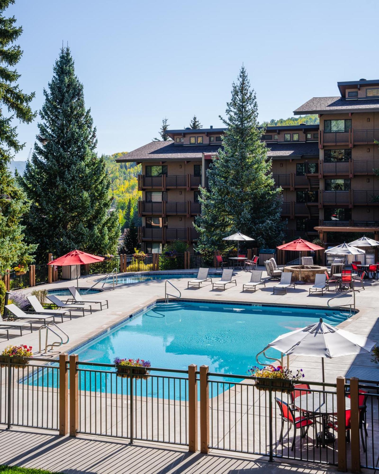 Stonebridge Inn Snowmass Village Exterior photo